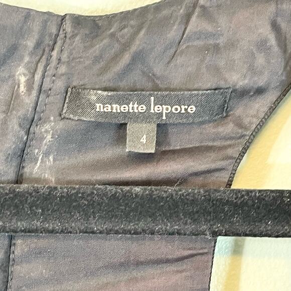 Nanette Lepore Women's Black Sleeveless Sequins Feathers Disco Dress Size 4 - Picture 9 of 11